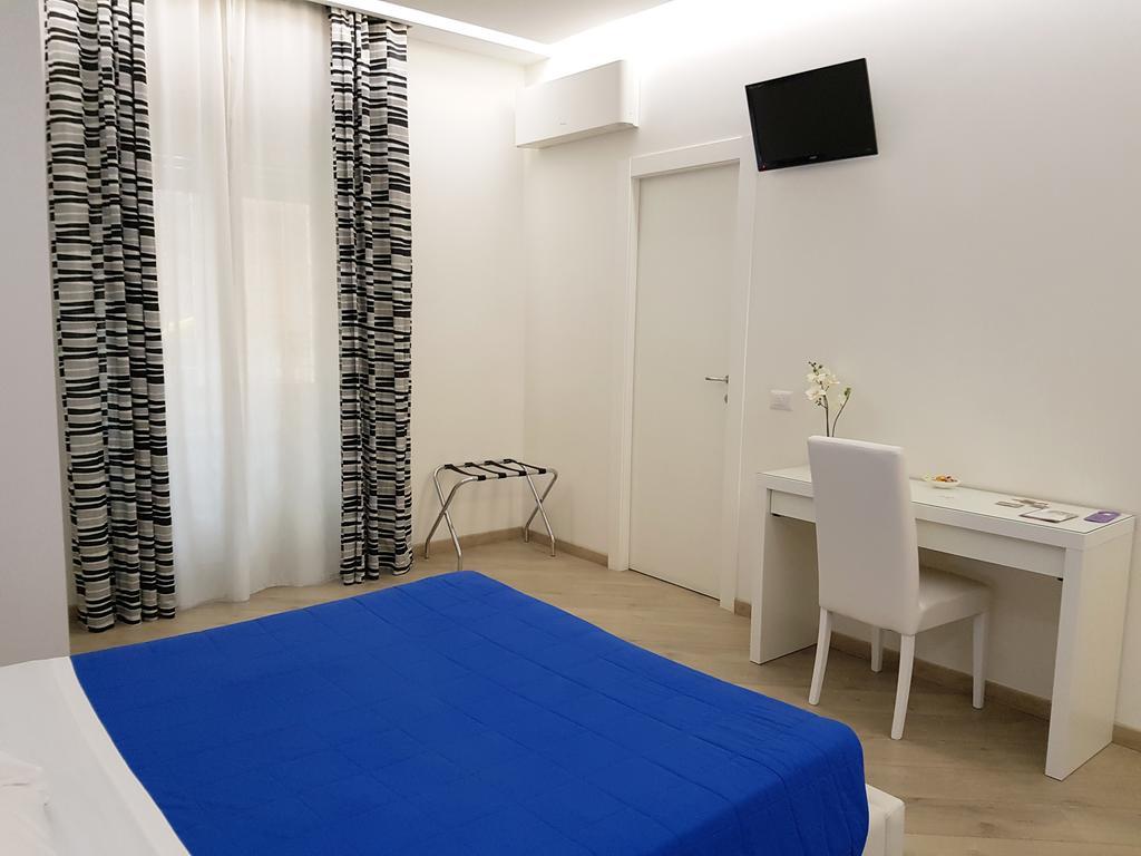 Domus Barberini Bed & Breakfast Roma Dış mekan fotoğraf