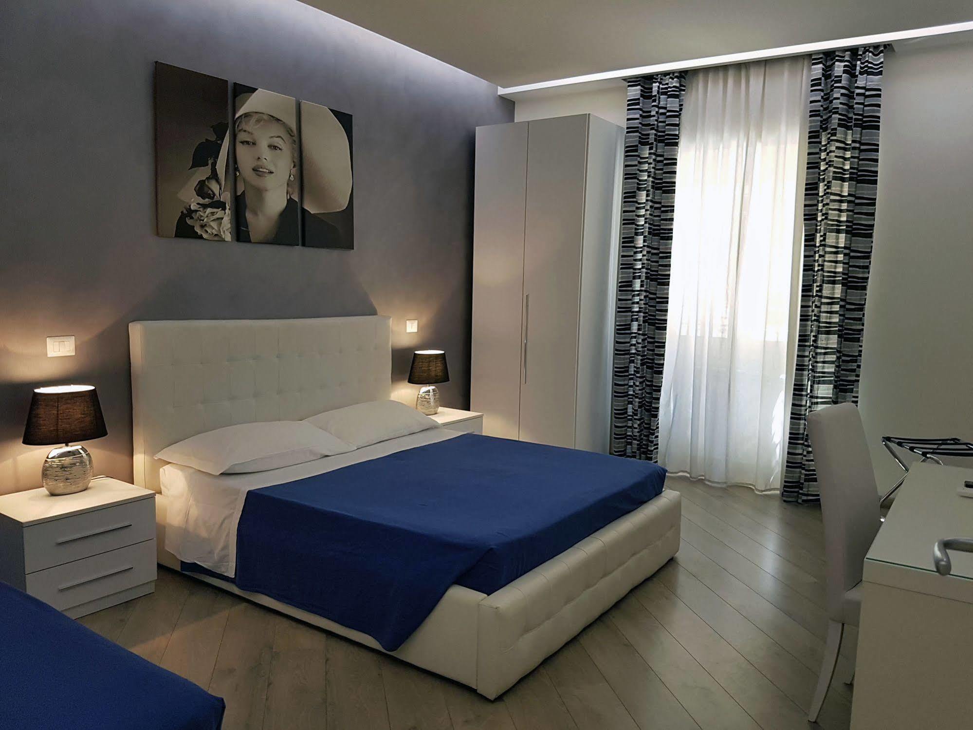 Domus Barberini Bed & Breakfast Roma Dış mekan fotoğraf