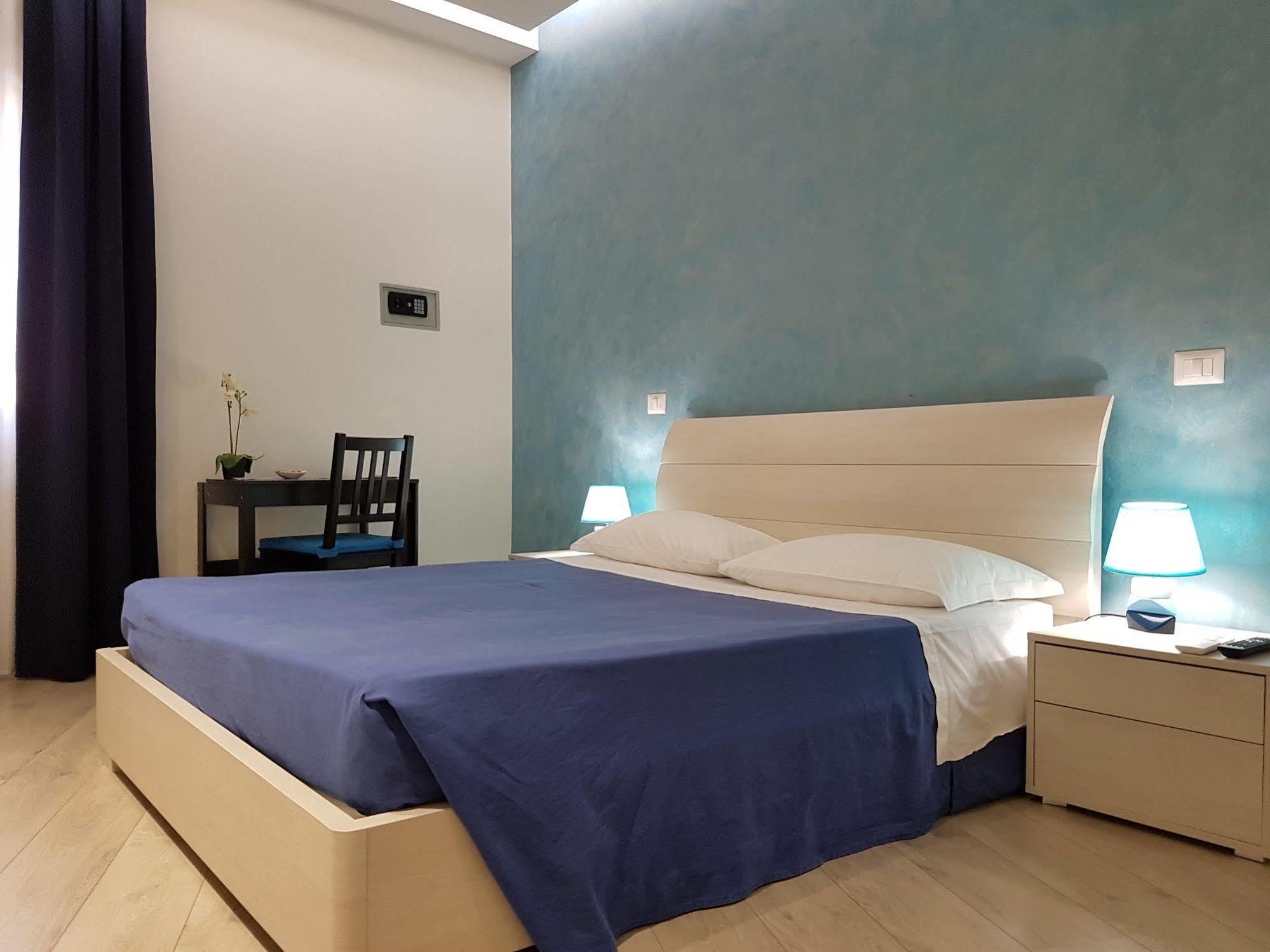 Domus Barberini Bed & Breakfast Roma Dış mekan fotoğraf