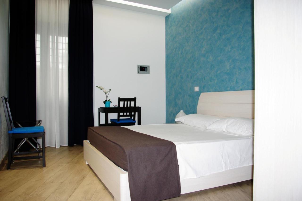 Domus Barberini Bed & Breakfast Roma Dış mekan fotoğraf